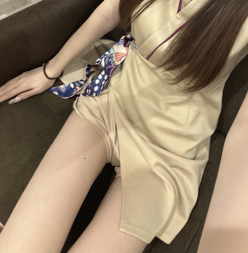 かれんです